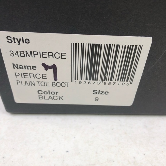 BLOOMINGDALES The Mens Store Leather Lace Up Boots - Picture 6 of 9